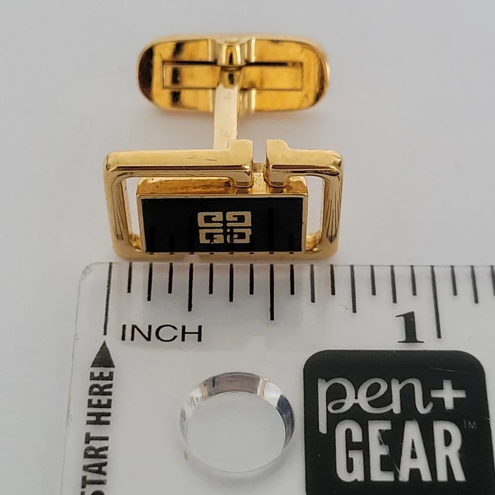 Givenchy vintage cufflinks